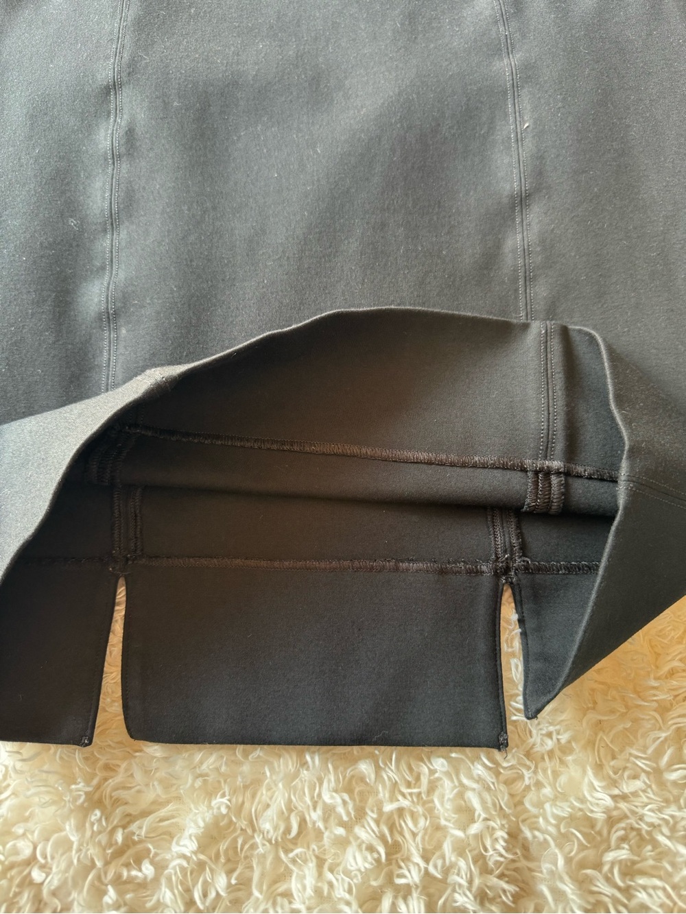 Spanx The Perfect Black Ponte Pencil Skirt 20269R Black - Size Large - Picture 7 of 11